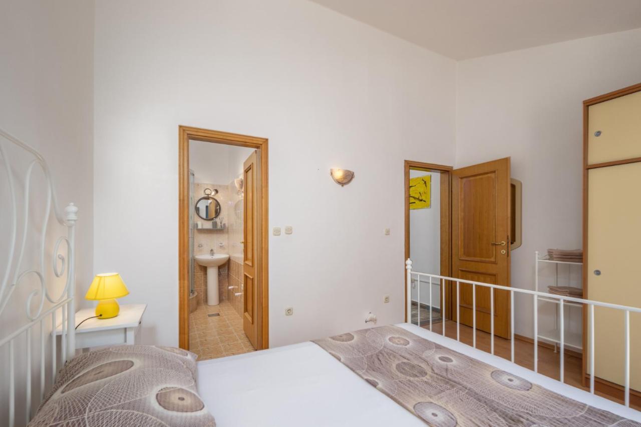 Apartment Doris Supetarska Draga Exterior photo